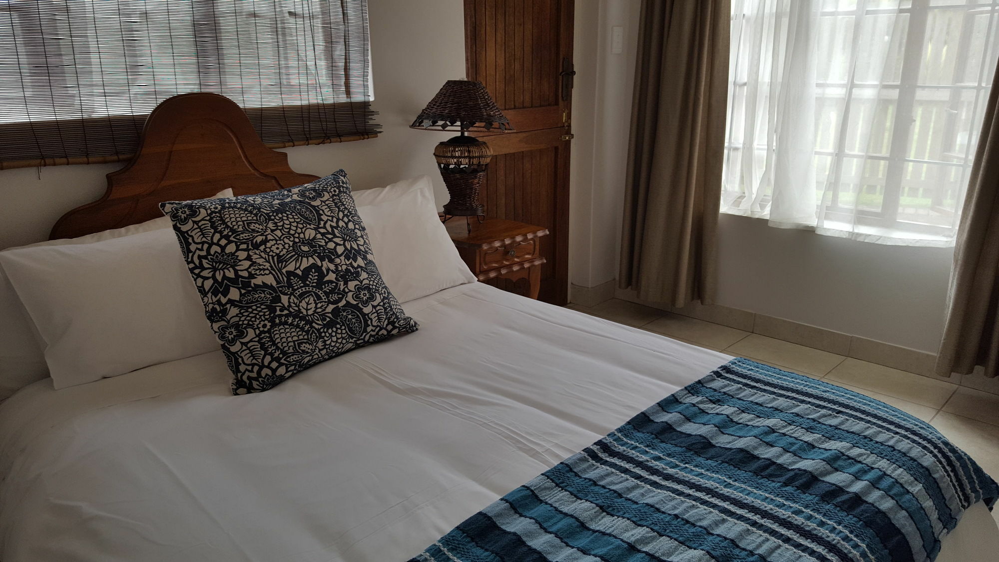 9 Fern Rest Hotel Джордж Екстериор снимка